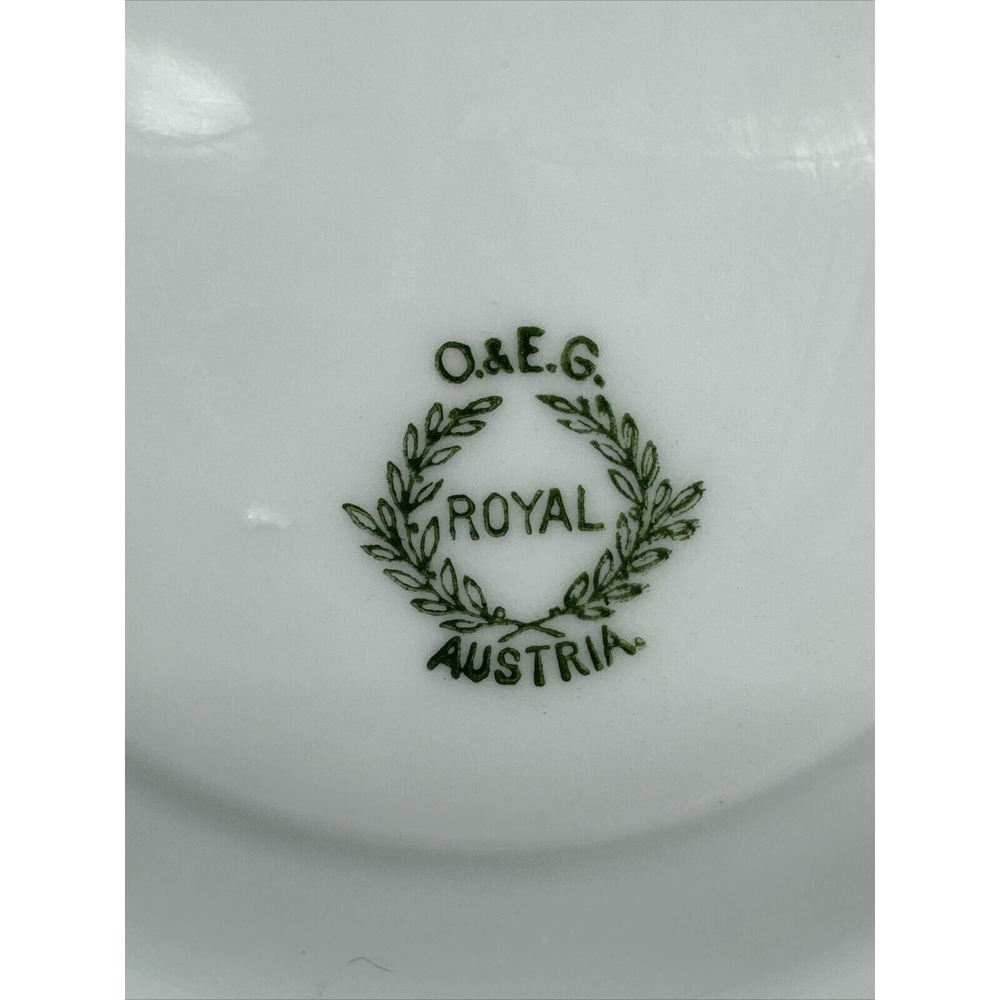 Tea Cup Saucer O&EG Royal Green w/Gold Trim Austria 6-Inch Diameter VTG Retired - Picture 7 of 10